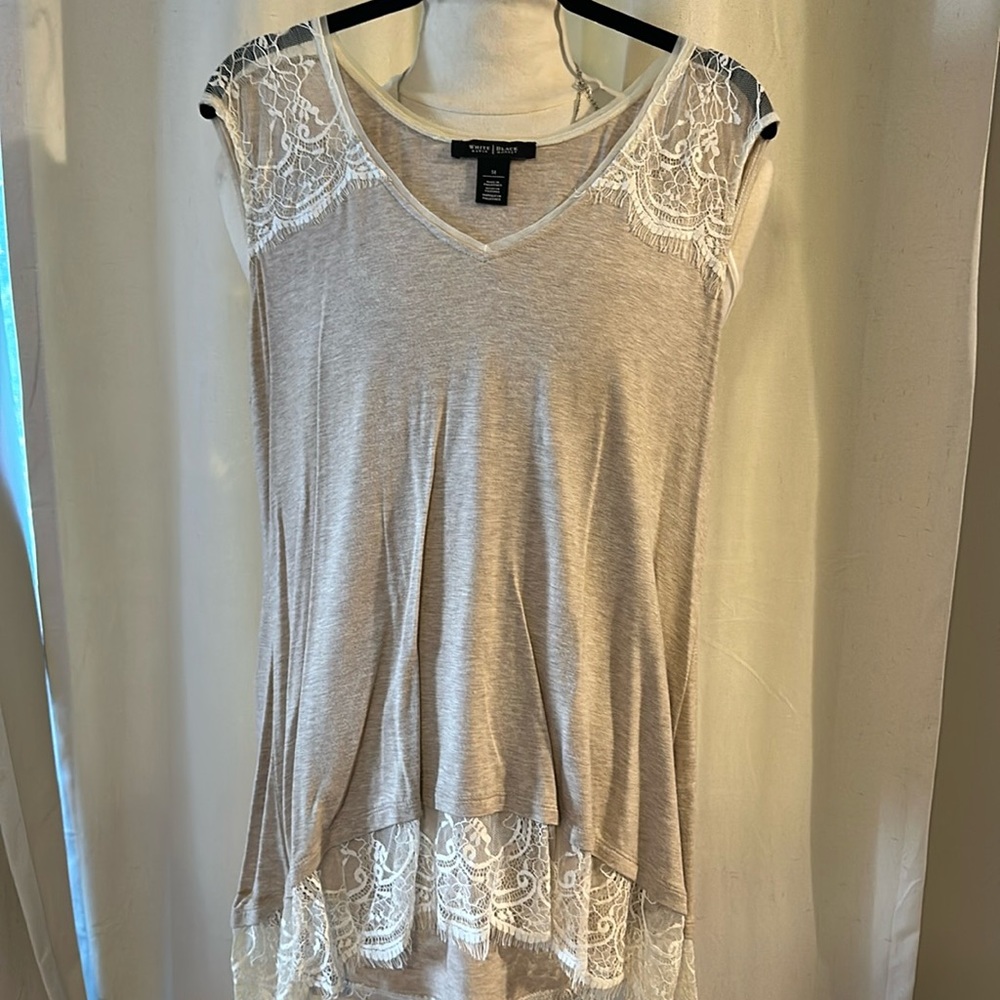 White House Black Market Lace Accent Top Size Medium